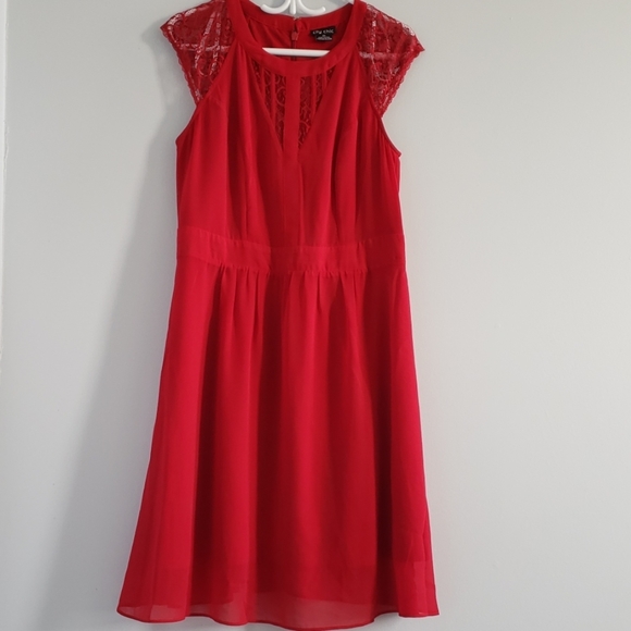 City Chic Ruby Lace Dress - Picture 3 of 6
